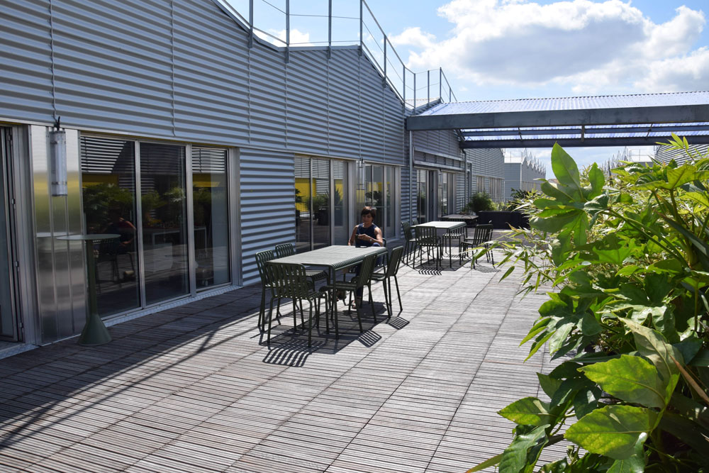 Aménagement extérieur bureaux Architecture intérieure Ergonomie